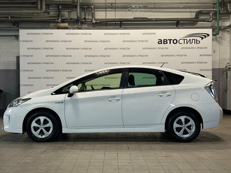 2014 Toyota Prius III Рестайлинг (XW30), белый, 1059000 рублей, вид 2