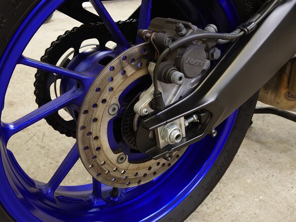 2018 Yamaha MT-09 Tracer (FJ-09), чёрный, 745000 рублей - вид 19