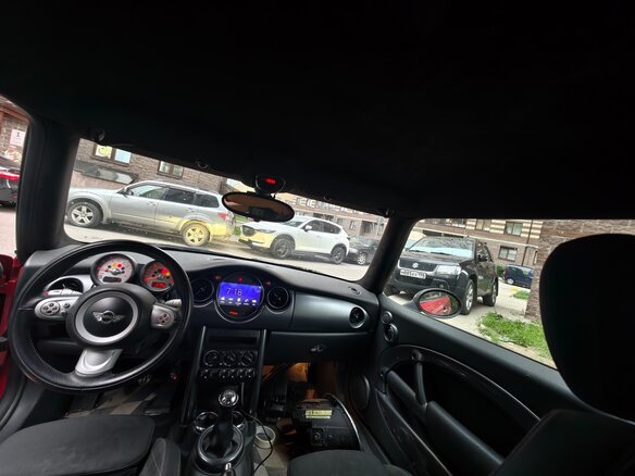2003 Mini Hatch Cooper I (R50), красный, 700000 рублей - вид 8