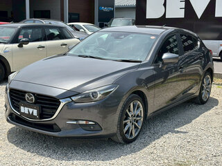 2017 Mazda Axela III Рестайлинг, серый, 900000 рублей, вид 2