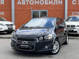 2015 Chevrolet Aveo II, чёрный, 699000 рублей, вид 1