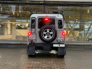 2012 Land Rover Defender 90 I Рестайлинг, чёрный, 4400000 рублей, вид 4