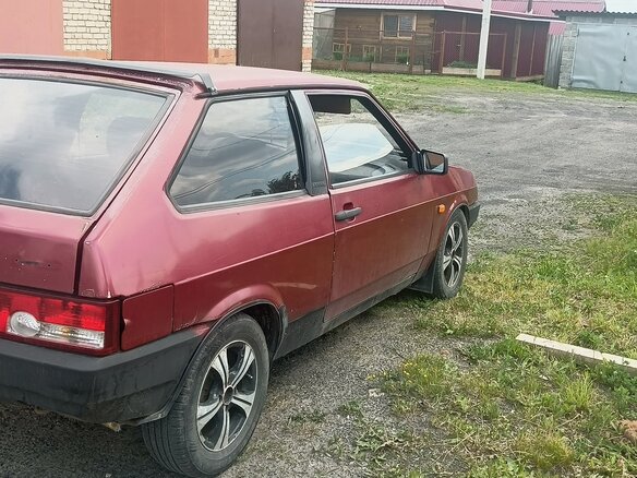1993 Lada (ВАЗ) 2108 21086, красный, 100000 рублей - вид 2