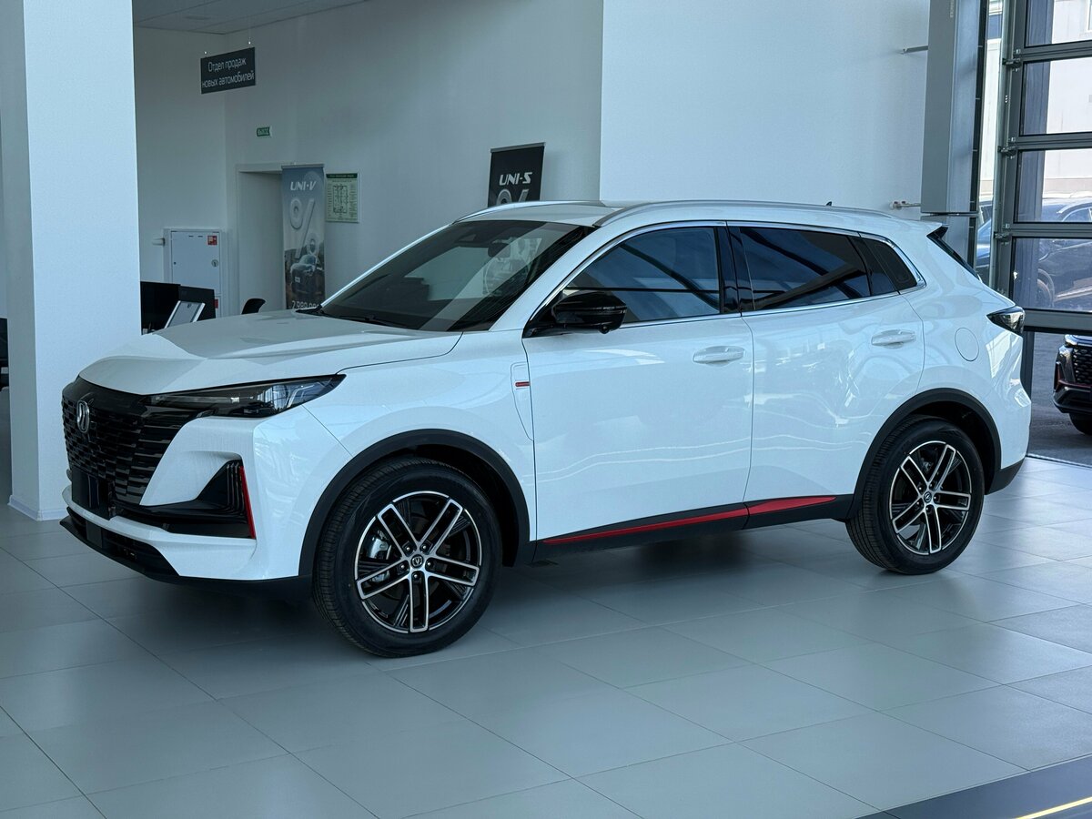 Открыть фотографии: Changan UNI-S I