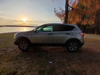 2010 Nissan Qashqai I Рестайлинг, серебристый, 850000 рублей, вид 5