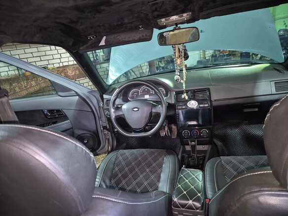 2013 Lada (ВАЗ) Priora I Рестайлинг, серый, 600000 рублей - вид 10