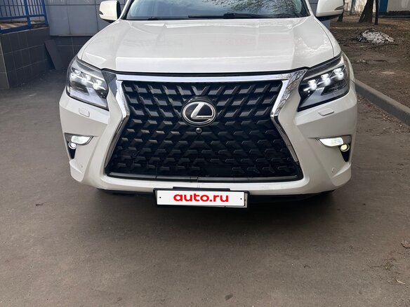 2010 Lexus GX 460 II, белый, 2600000 рублей