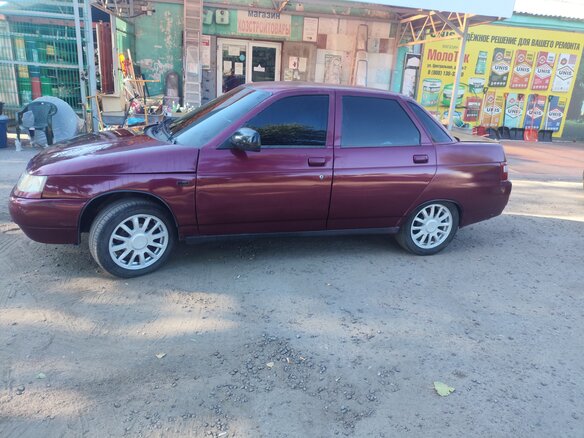 1999 Lada (ВАЗ) 2110, красный, 145000 рублей - вид 3