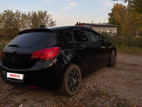 2011 Opel Astra J, чёрный, 499000 рублей - вид 6