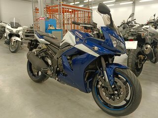 Yamaha FZ1