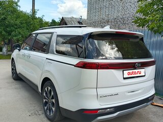 2021 Kia Carnival IV, белый, 3700000 рублей, вид 3