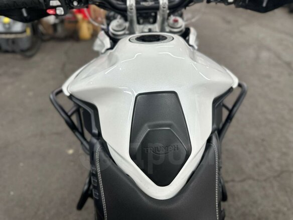 2019 Triumph Tiger 800, белый, 1050000 рублей - вид 12