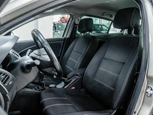 2013 Renault Fluence I Рестайлинг, бежевый, 700000 рублей - вид 12