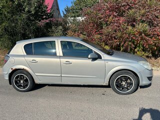 2009 Opel Astra H Рестайлинг, бежевый, 290000 рублей, вид 3
