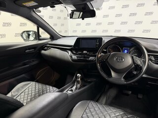 2018 Toyota C-HR I, белый, 1790000 рублей, вид 3