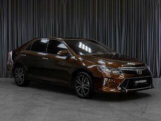 2018 Toyota Camry VII (XV50) Рестайлинг 2, коричневый, 2249000 рублей, вид 1