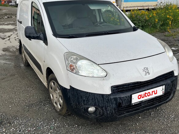 2012 Peugeot Partner II Рестайлинг, белый, 500000 рублей - вид 1