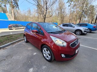2014 Kia Venga I, красный, 970000 рублей, вид 2