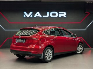 2017 Ford Focus III Рестайлинг, красный, 1050000 рублей, вид 2