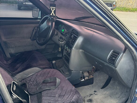 2007 Lada (ВАЗ) 2110, серебристый, 180000 рублей - вид 10