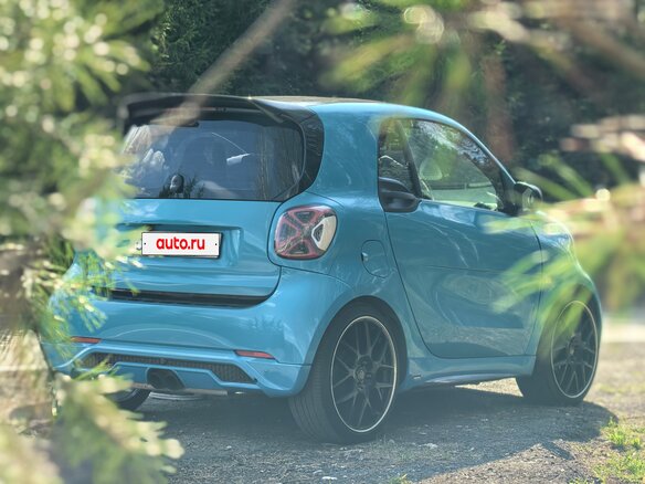 2016 Smart Fortwo III, синий, 1100000 рублей - вид 6