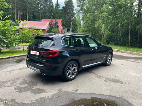 2018 BMW X3 20d xDrive III (G01), чёрный, 3600000 рублей, вид 3