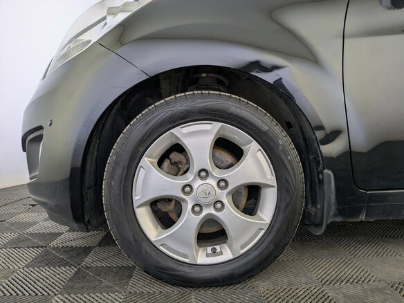 2014 Kia Venga I, чёрный, 1100000 рублей - вид 12