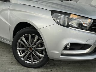 2017 Lada (ВАЗ) Vesta I, серебристый, 628000 рублей, вид 4