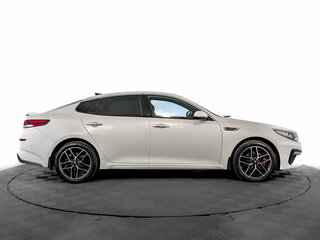 2019 Kia Optima IV Рестайлинг, белый, 2080000 рублей, вид 4