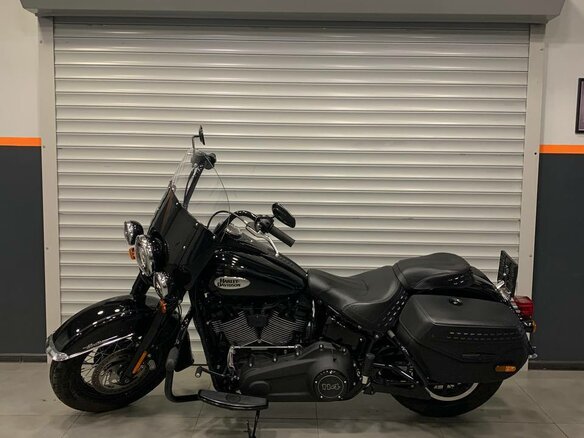2024 Harley-Davidson Heritage, чёрный, 2890000 рублей
