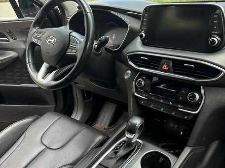 2019 Hyundai Santa Fe IV, чёрный, 2590000 рублей, вид 5