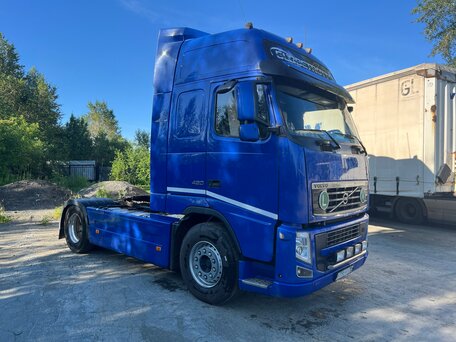 2013 Volvo FH, синий, 4500000 рублей, вид 1