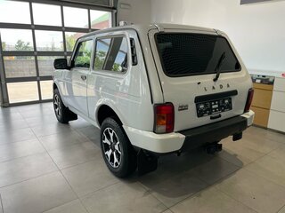 2023 Lada (ВАЗ) Niva Legend I, белый, 825000 рублей, вид 4