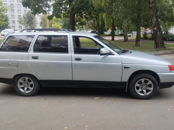 2002 Lada (ВАЗ) 2111, серебристый, 160000 рублей - вид 2