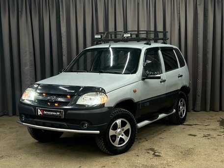 Chevrolet Niva I