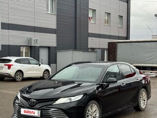 2019 Toyota Camry VIII (XV70), чёрный, 2990000 рублей, вид 1