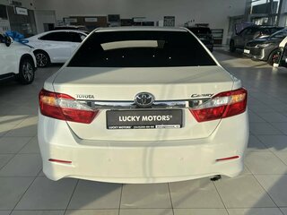2012 Toyota Camry VII (XV50), белый, 1895000 рублей, вид 5