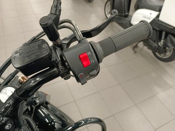 2016 Yamaha XV950 Bolt, синий, 630000 рублей - вид 21