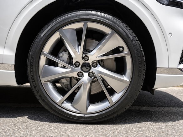 2025 Genesis GV70 I Рестайлинг, белый, 6800002 рублей - вид 5