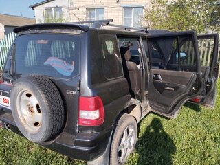 2004 Mitsubishi Pajero Pinin, чёрный, 400000 рублей, вид 3