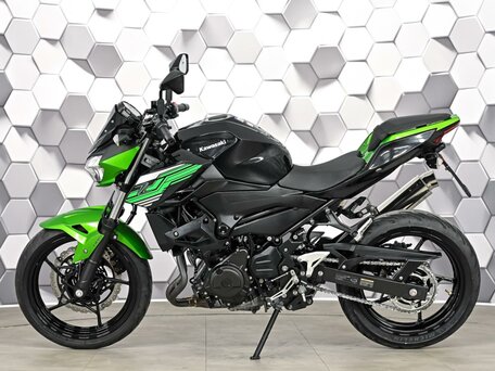 2019 Kawasaki Z 400, чёрный, 489000 рублей, вид 4