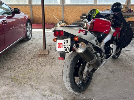 2000 Yamaha YZF-R1, красный, 390000 рублей, вид 3