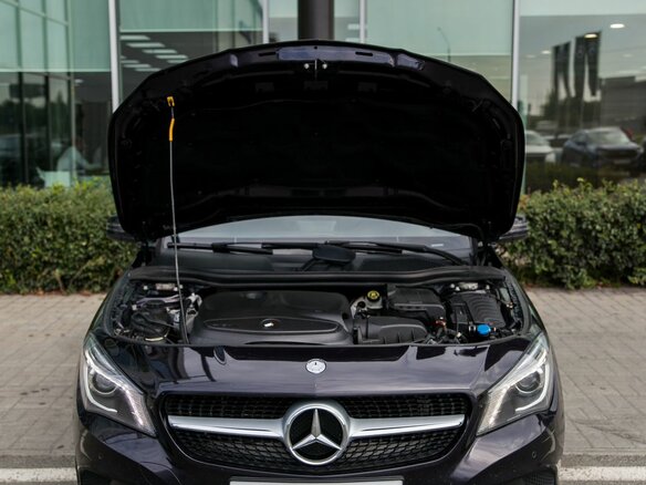 2014 Mercedes-Benz CLA 200 I (C117, X117), фиолетовый, 1420000 рублей - вид 25