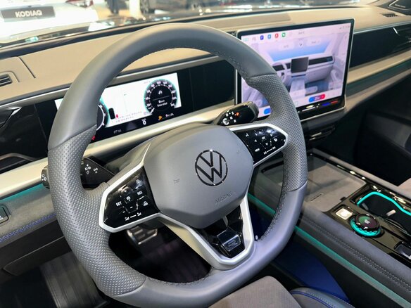 2026 Volkswagen Teramont Pro II (China Market), чёрный - вид 6