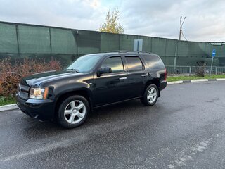 2008 Chevrolet Tahoe III, чёрный, 1750000 рублей, вид 2