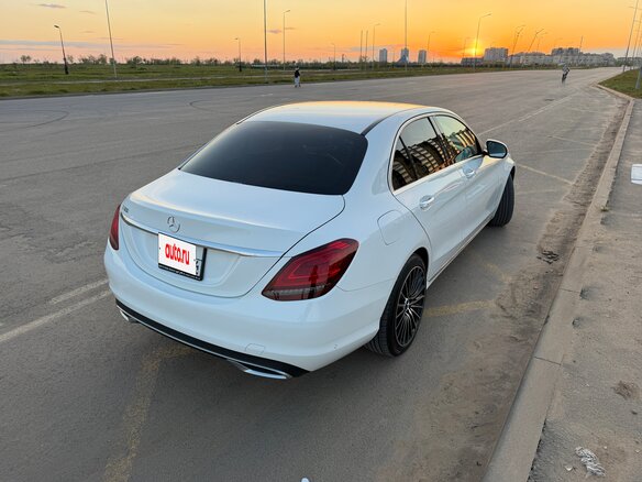 2018 Mercedes-Benz C-Класс 180 IV (W205) Рестайлинг, белый, 2100000 рублей - вид 6