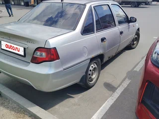 2010 Daewoo Nexia I Рестайлинг, серебристый, 120000 рублей, вид 5