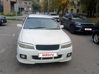 2003 Nissan Avenir II (W11), белый, 250000 рублей, вид 2