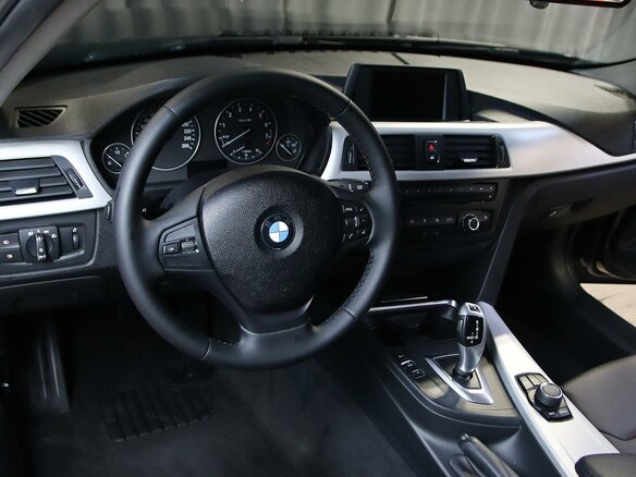 2013 BMW 3 серии 320i VI (F3x), чёрный - вид 7