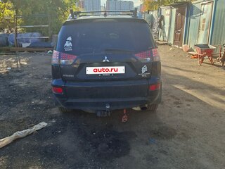 2010 Mitsubishi Outlander II Рестайлинг, чёрный, 950000 рублей, вид 4